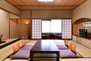みのや泰平閣